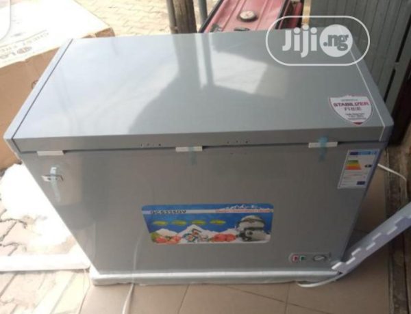 Sayona chest freezer 350 Litres